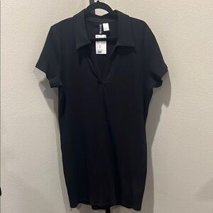 H&M Black Fitted dress